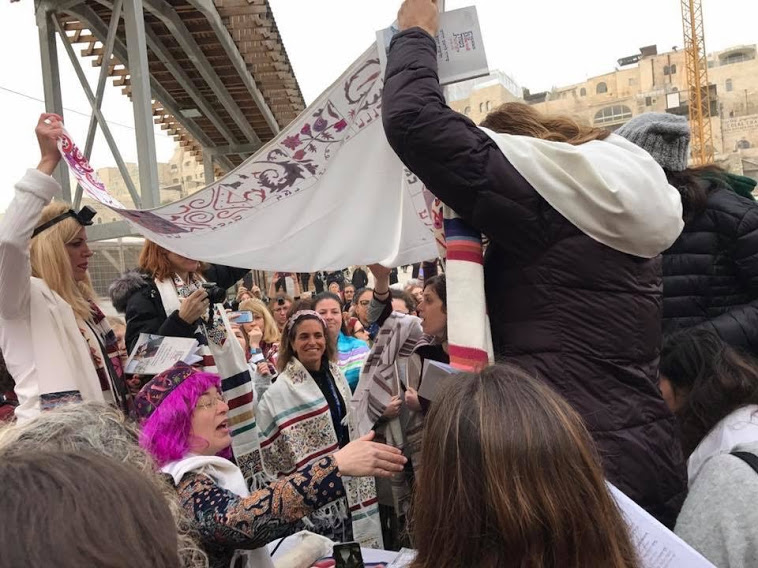 Gathering in Argentina with a Tallit 