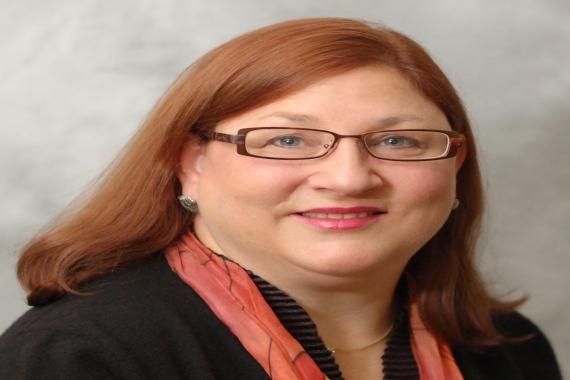 Cantor Alane S. Katzew headshot
