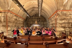 Kotel Tunnel in Israel with group photo